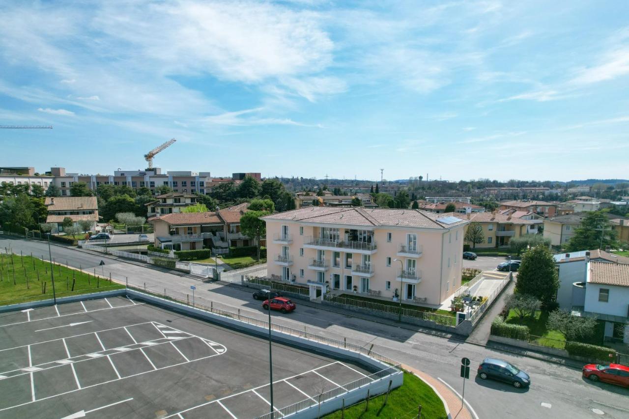 Ranalli Palace Пескьера-дель-Гарда Экстерьер фото